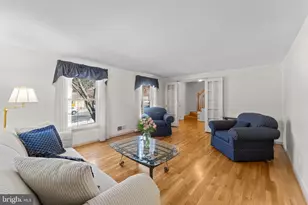 1104 Fallsmead Way, Potomac, MD 20854 - Photo 12