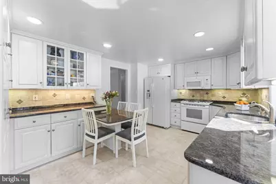 1104 Fallsmead Way, Rockville, MD 20854 - Photo 18