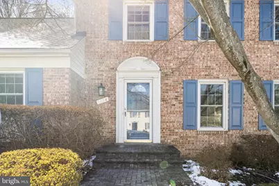 1104 Fallsmead Way, Rockville, MD 20854 - Photo 2