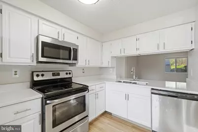 18916 Port Haven Place, Germantown, MD 20874 - Photo 8