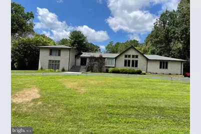 9716 The Corral Drive, Potomac, MD 20854 - Photo 2