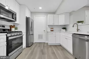 13684 Palmetto Cir, Germantown, MD 20874 - Photo 4