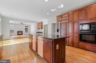 5406 Spruce Tree Ave, Bethesda, MD 20814 - Photo 16