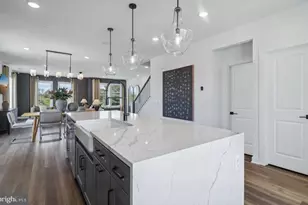 16146 Frederick Rd, Rockville, MD 20850 - Photo 8