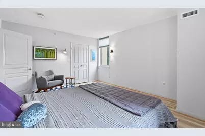 7111 Woodmont Avenue #518, Bethesda, MD 20815 - Photo 10