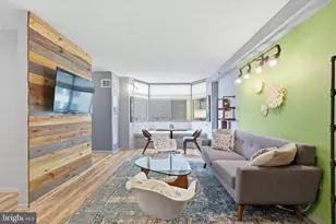 7111 Woodmont Ave, Bethesda, MD 20815 - Photo 2