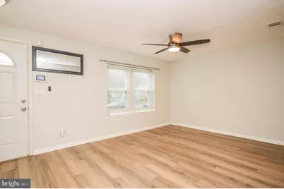 12521 Laurel Grove Place, Germantown, MD 20874 - Photo 4