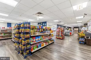 5225 Pooks Hill Rd, Bethesda, MD 20814 - Photo 18