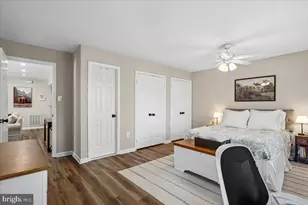 5715 Balsam Grove Ct, North Bethesda, MD 20852 - Photo 16