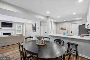 5715 Balsam Grove Ct, North Bethesda, MD 20852 - Photo 12