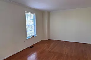 10523 Polk Square Ct, Gaithersburg, MD 20878 - Photo 6