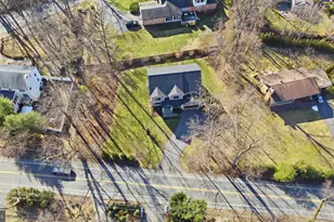 9206 Fernwood Rd, Bethesda, MD 20817 - Photo 2