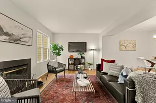 2890 Schoolhouse Cir, Silver Spring, MD 20902 - Photo 20