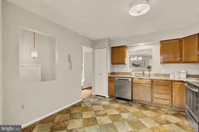 2890 Schoolhouse Circle, Silver Spring, MD 20902 - Photo 12