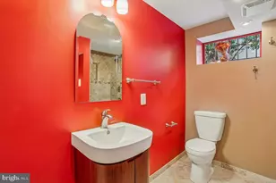 6017 Cheshire Dr, Bethesda, MD 20814 - Photo 22