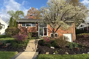 6017 Cheshire Dr, Bethesda, MD 20814 - Photo 1