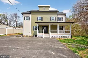 15001 Darnestown Rd, Germantown, MD 20874 - Photo 2