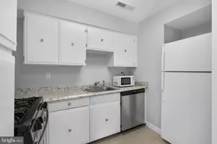 9907 Blundon Dr, Silver Spring, MD 20902 - Photo 12