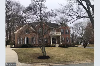 7808 Winterberry Place, Bethesda, MD 20817 - Photo 2