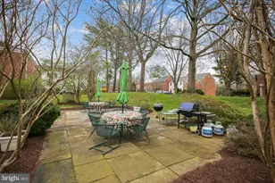 647 Azalea Dr, Rockville, MD 20850 - Photo 28