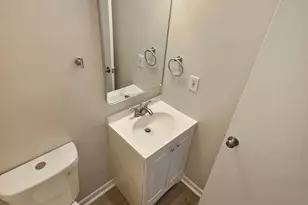 18073 Royal Bonnet Cir, Gaithersburg, MD 20886 - Photo 14