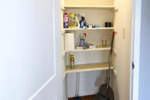 10201 Grosvenor Pl, Rockville, MD 20852 - Photo 24