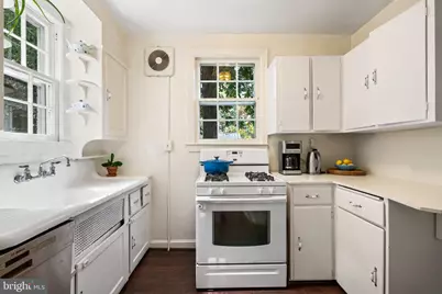 4908 Crescent Street, Bethesda, MD 20816 - Photo 18