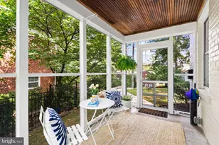 4908 Crescent St, Bethesda, MD 20816 - Photo 6