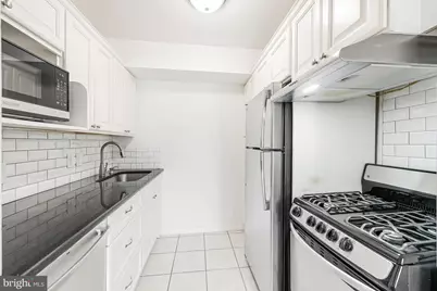 10420 Rockville Pike #102, Rockville, MD 20852 - Photo 6