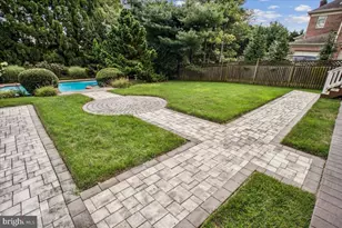 9917 Kendale Rd, Potomac, MD 20854 - Photo 34