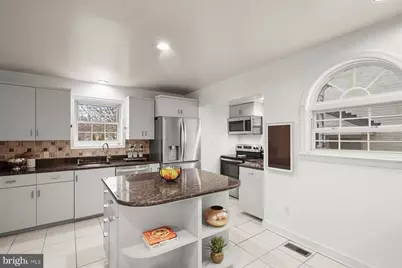 5714 Huntington Parkway, Bethesda, MD 20814 - Photo 10