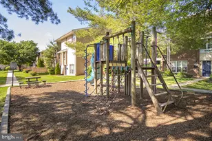 1699 Yale Pl, Rockville, MD 20850 - Photo 14