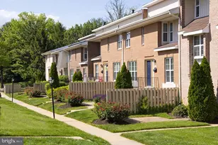 1699 Yale Pl, Rockville, MD 20850 - Photo 4