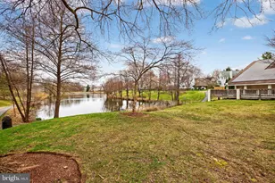 7810 Heritage Farm Dr, Gaithersburg, MD 20886 - Photo 42