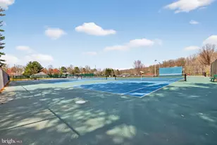 7810 Heritage Farm Dr, Gaithersburg, MD 20886 - Photo 50