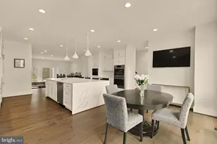 3737 Glenmoor Reserve Ln, Chevy Chase, MD 20815 - Photo 10