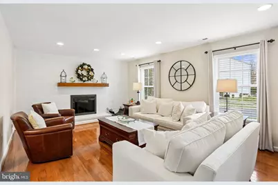 16100 Howard Landing Drive, Gaithersburg, MD 20878 - Photo 12