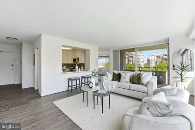 5500 Friendship Boulevard #1604N, Chevy Chase, MD 20815 - Photo 4