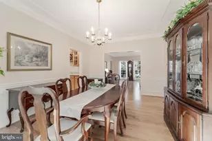 10005 Bald Cypress Dr, Rockville, MD 20850 - Photo 14