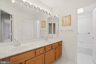 12 Jaystone Ct, Silver Spring, MD 20905 - Photo 36