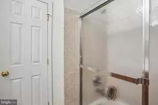 11708 Milbern Dr, Potomac, MD 20854 - Photo 24