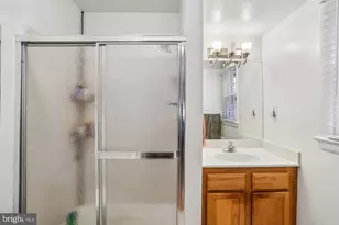 11708 Milbern Dr, Potomac, MD 20854 - Photo 20