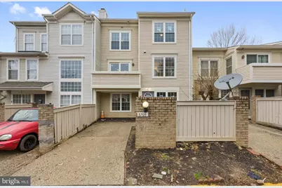 8705 Ferrysburg Way, Gaithersburg, MD 20886 - Photo 2