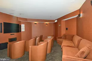 10101 Grosvenor Pl, Rockville, MD 20852 - Photo 38