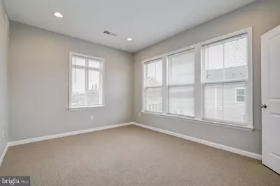 252 Hemingway Drive, Gaithersburg, MD 20878 - Photo 12