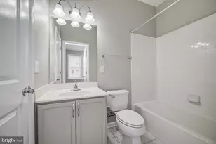 252 Hemingway Dr, Gaithersburg, MD 20878 - Photo 28