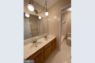 9 Le Havre Court, Potomac, MD 20854 - Photo 6