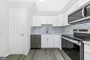 18959 Highstream Dr, Germantown, MD 20874 - Photo 12