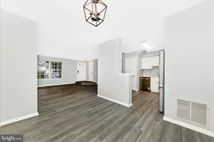 18959 Highstream Dr, Germantown, MD 20874 - Photo 10