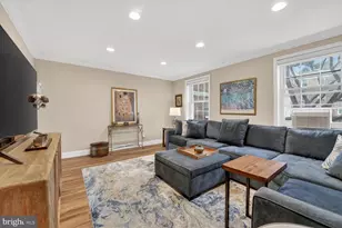 2208 Colston Dr, Silver Spring, MD 20910 - Photo 8